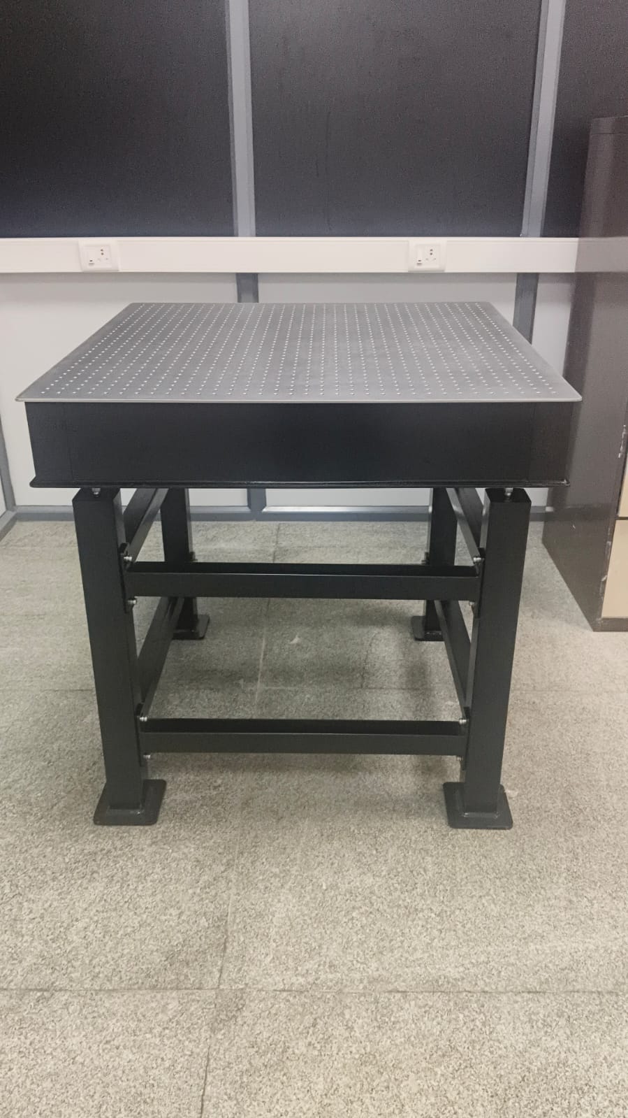 Optical Table